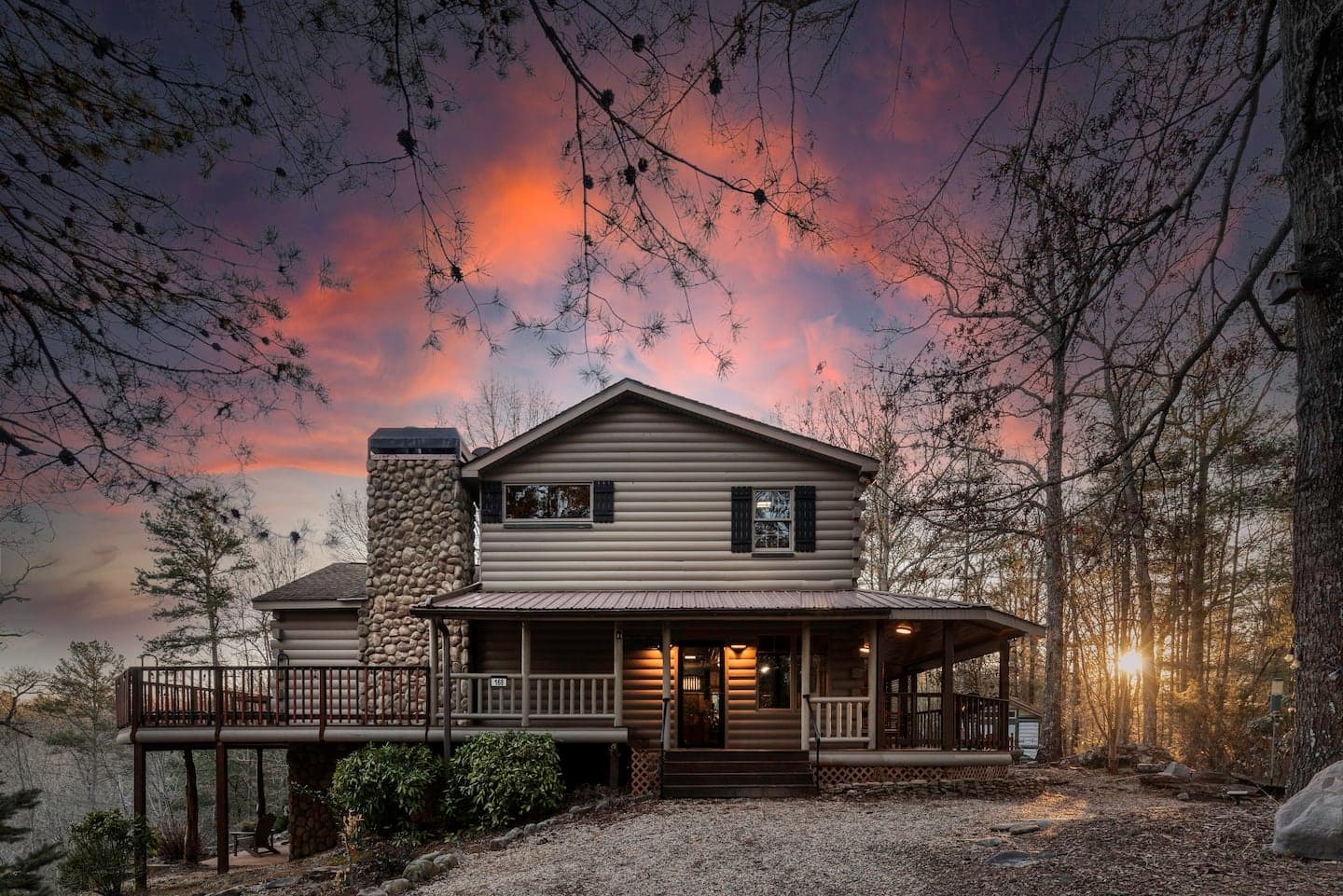 Lothlorien Cabin — Mineral Bluff · Blue Ridge Mountains